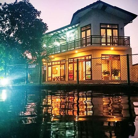 Aurora Lagoon Front Negombo Eksteriør bilde